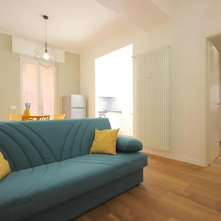 Vr - Aurora In Appartamento *